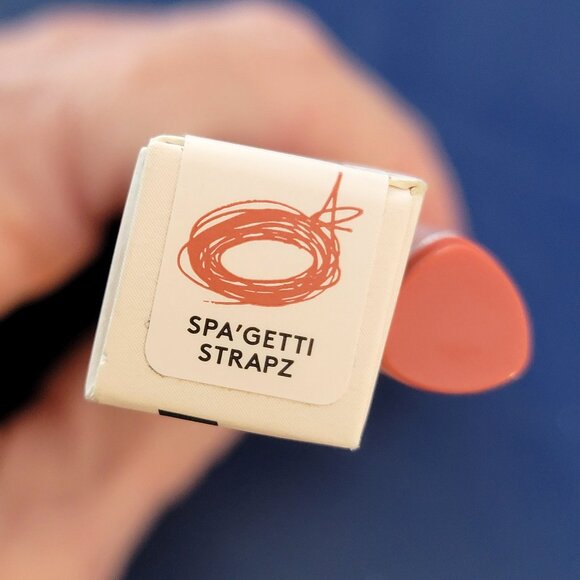 Fenty Beauty by Rihanna Flypencil Longwear Eye Liner in SPA'Getti Strapz - Picture 2 of 10